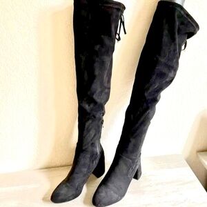 Steve Madden High Boots Size 7.5